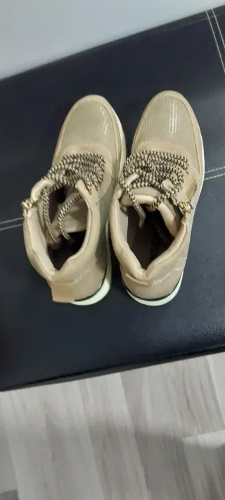 Zapatos Botín Mujer Beige y Dorado