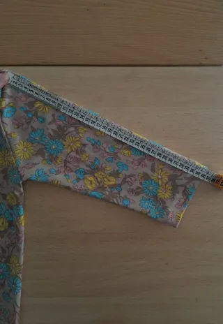 Maglia vintage floreale pastello