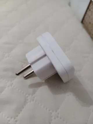 Adaptador Enchufe Universal Blanco