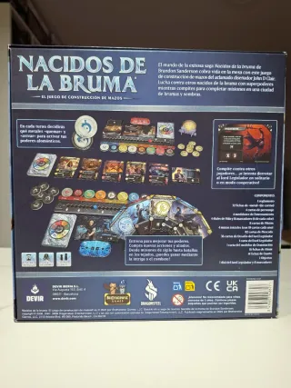 Nacidos de la Bruma + Fichas Metal Deluxe