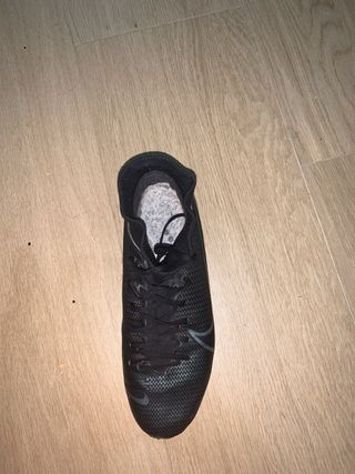 Botas Nike Mercurial Negras