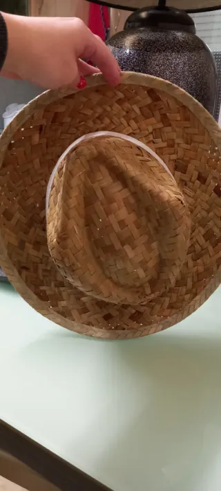 2 Cappelli Paulaner München come nuovi