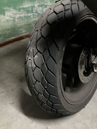 Triumph Daytona 955i Negra