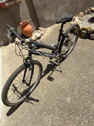 Bicicleta de montaña Supra