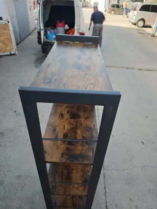 Conjunto de estantes de Madera y Acero