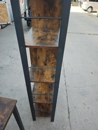 Conjunto de estantes de Madera y Acero