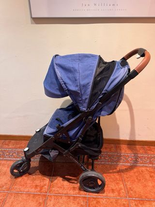 Cochecito Yoya Maxi Ligero
