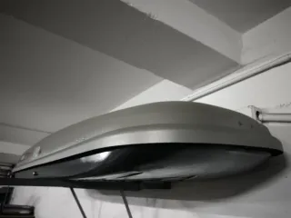 Cofre porta esquís THULE Polar 700