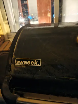Barbacoa SWEEEK 4 quemadores + plancha