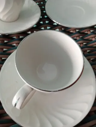 Juego de 3 tazas con platos