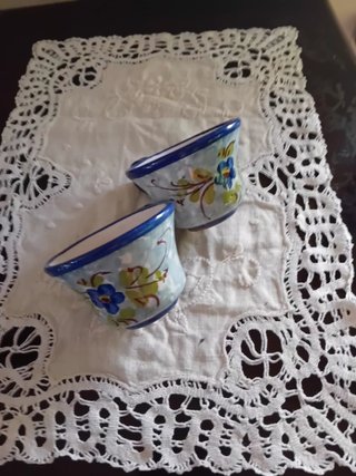 Set ceramica: vassoio, zuccheriera, 2 tazzine