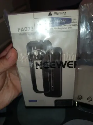 Jaula Video Neewer PA073 iPhone 16 Pro
