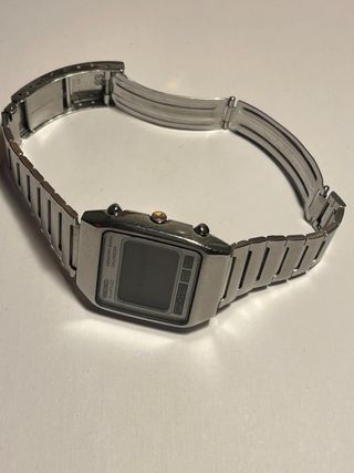 Reloj Seiko Quartz LC Digital Memory-Bank
