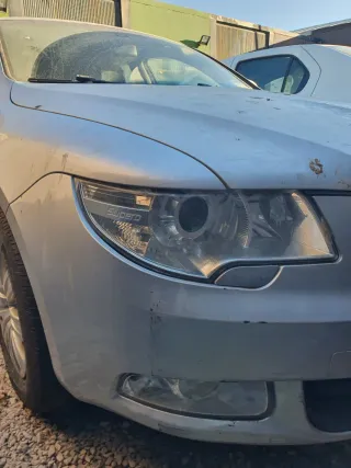 Skoda Superb 2011
