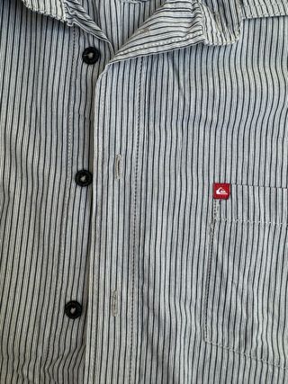 Camisa Quiksilver rayas azul y blanco Talla M