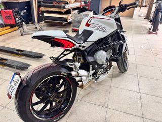 MV Agusta Brutale 800 Dragster Blanca