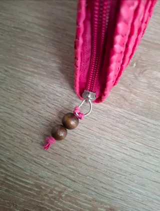 Bolso de mano rafia fucsia