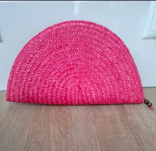 Bolso de mano rafia fucsia