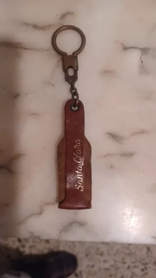 Llaveros antiguos variados
