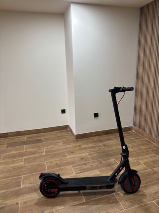 Patinete Eléctrico Negro