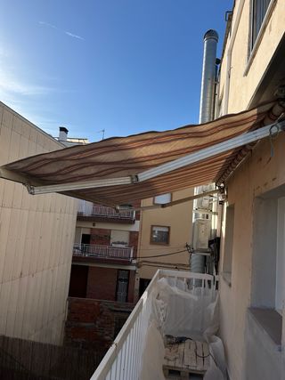 Toldo extensible exterior