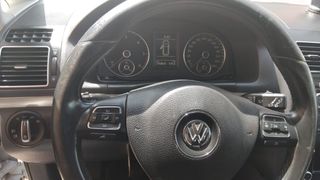 Volkswagen Touran 2012