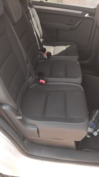 Volkswagen Touran 2012