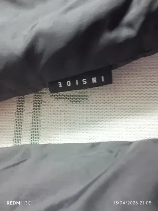 Chaqueta con capucha hombre