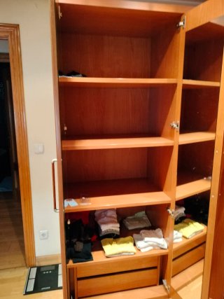 Armario esquinero madera buen estado