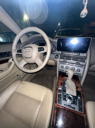 Audi A6 Quattro  2004