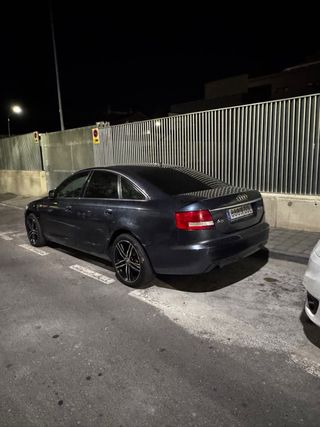 Audi A6 Quattro  2004