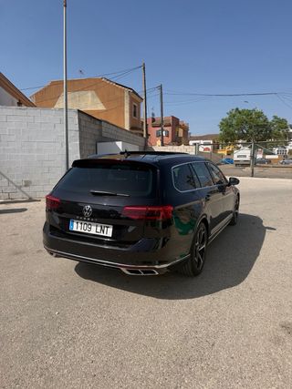 Volkswagen Passat Variant R-Line 2.0 200cv