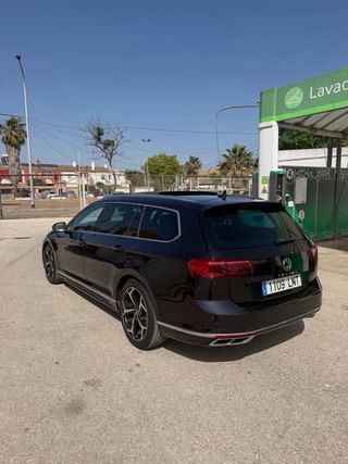 Volkswagen Passat Variant R-Line 2.0 200cv