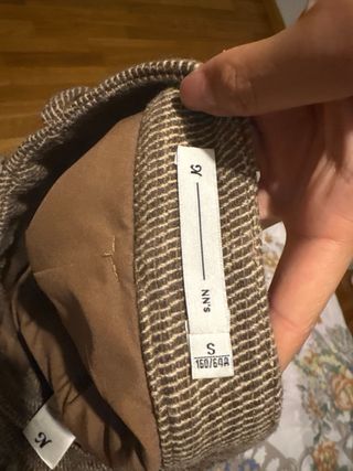 Falda de cuadros y tweed