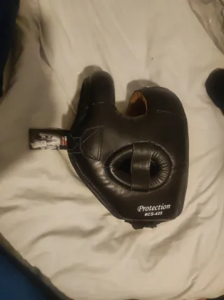 Casco de boxeo Leone