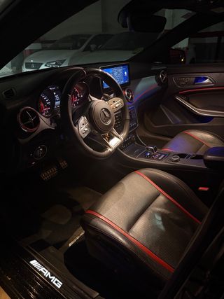 Mercedes-Benz CLA AMG 45 2014
