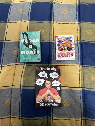 14 libros: Los compas, TheGrefg, naruto, trolardy