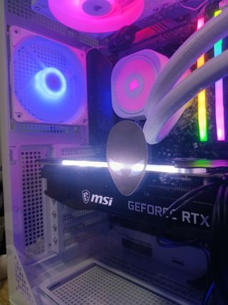 PC Gaming Alta Gama: RTX 3080 Ti, i7-14700K