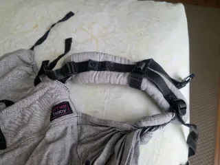 Mochila Portabebés Emelbaby Gris