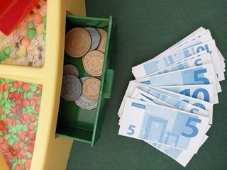 Tienda de ultramarinos de juguete