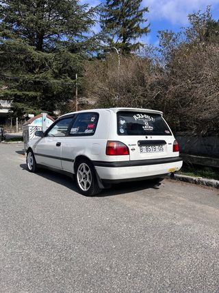 Nissan Sunny 1994