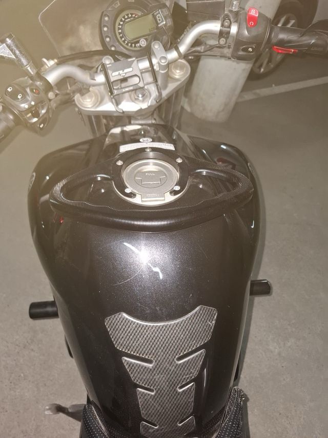 YAMAHA FZ6 2008