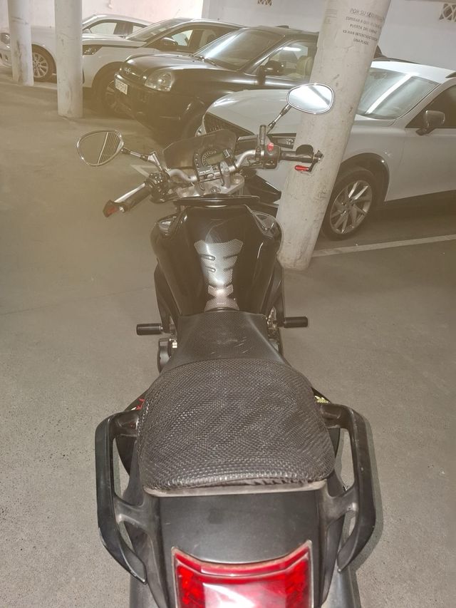 YAMAHA FZ6 2008