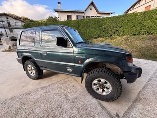 Mitsubishi Montero v20 2800