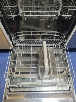 Lavavajillas Zanussi