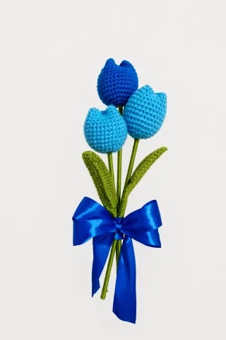 Ramo tulipanes eternas de ganchillo