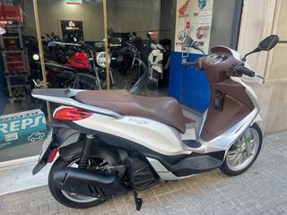 Piaggio Medley 125 Blanca
