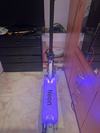 Patinete Eléctrico Neon Blanco