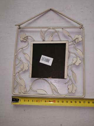 Cornice in ferro decorata con fiori