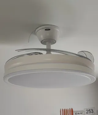 Se instalan ventiladores de techo